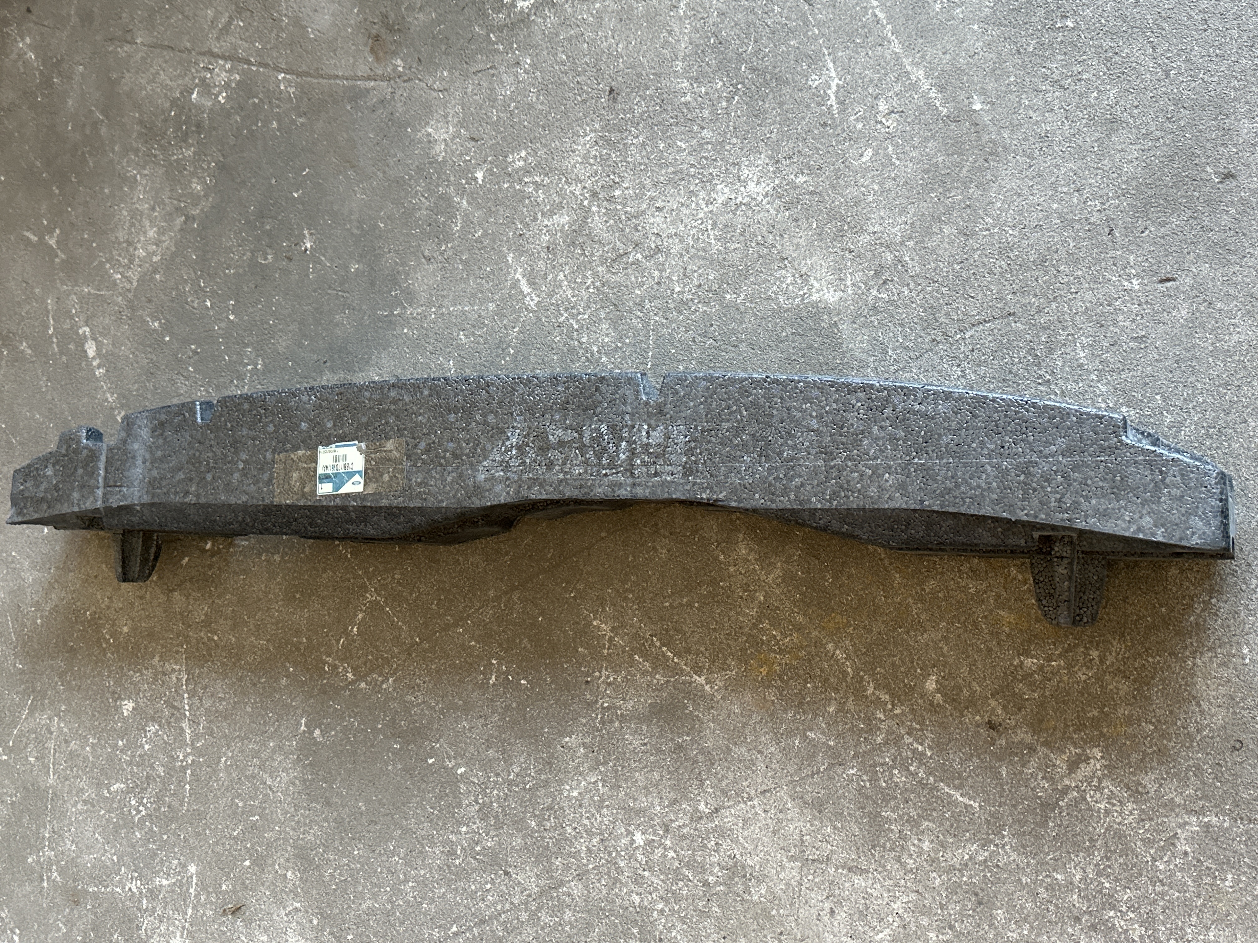 ABSORVEDOR TRASERO PARAGOLPE FORD FIESTA KINETIC